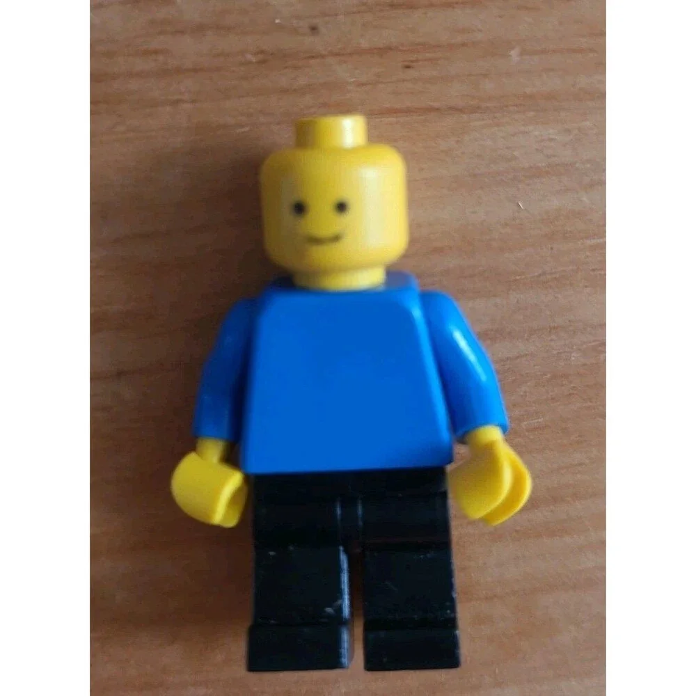Lot 9 Lego Minifigures Assorted Police Spaceman Firefighters
